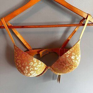 WingsLove Bra 32DDD Gold Leopard Padded Underwire NWT
